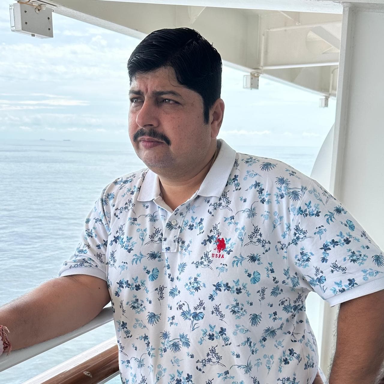 Mr. Sanjeev Sharma